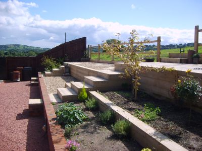 JIM PROSSER'S DRAMATIC LANDSCAPING WITH NEW RAILWAY SLEEPERS